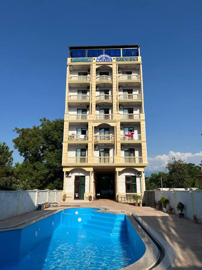 Majestic Hotel Кобулети Екстериор снимка