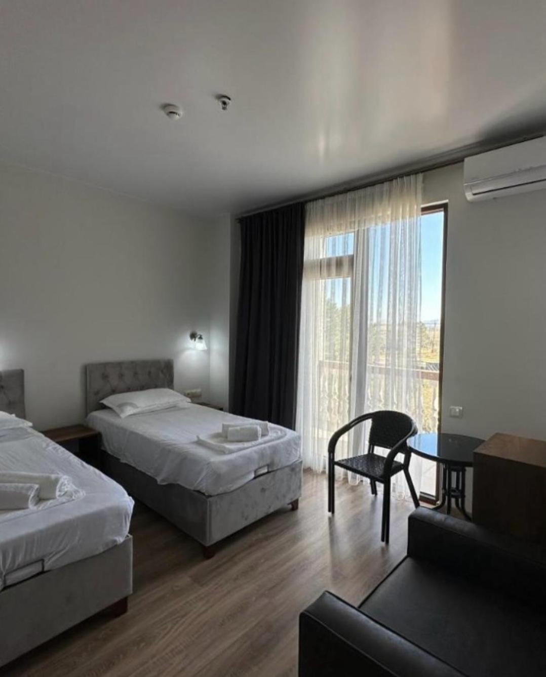 Majestic Hotel Кобулети Екстериор снимка